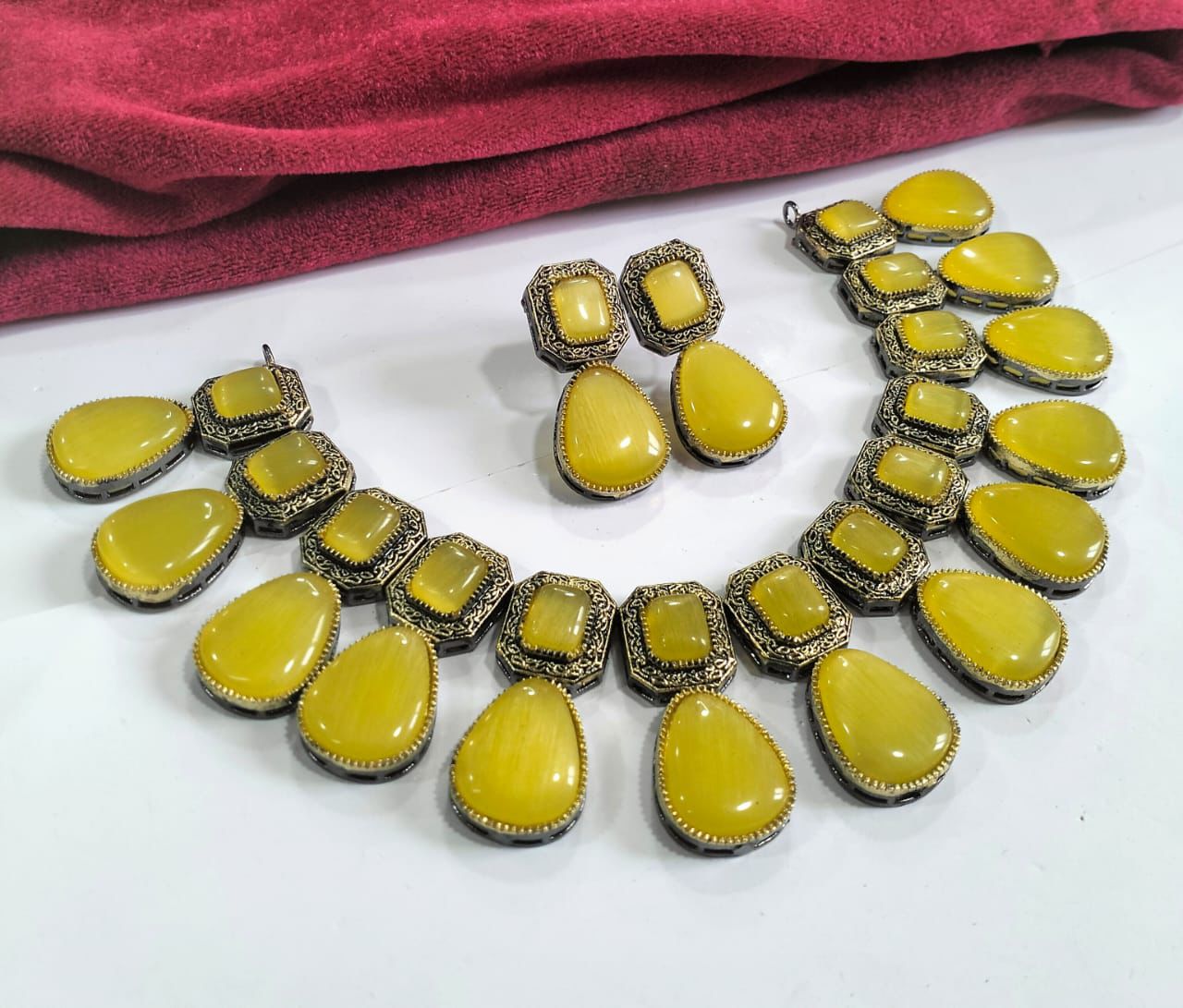 Gold Plated Bright Yellow Geometric Stone Necklace Set