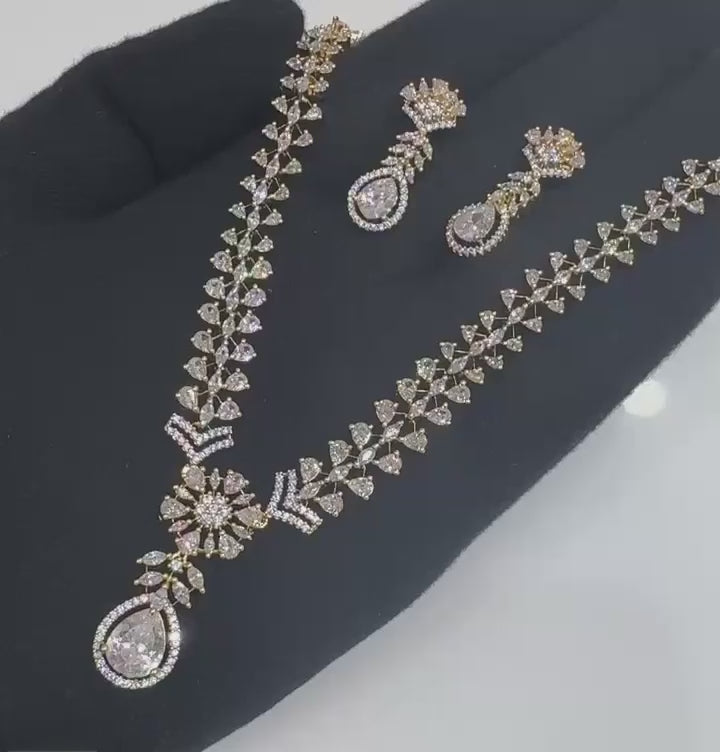 Necklace Set