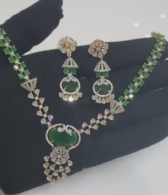 Emerald Necklace Set
